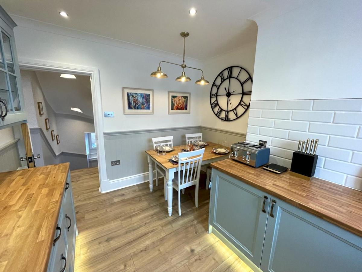 Pass The Keys Beautifully Presented 3Br Luxury Apartment Kirkcudbright Buitenkant foto