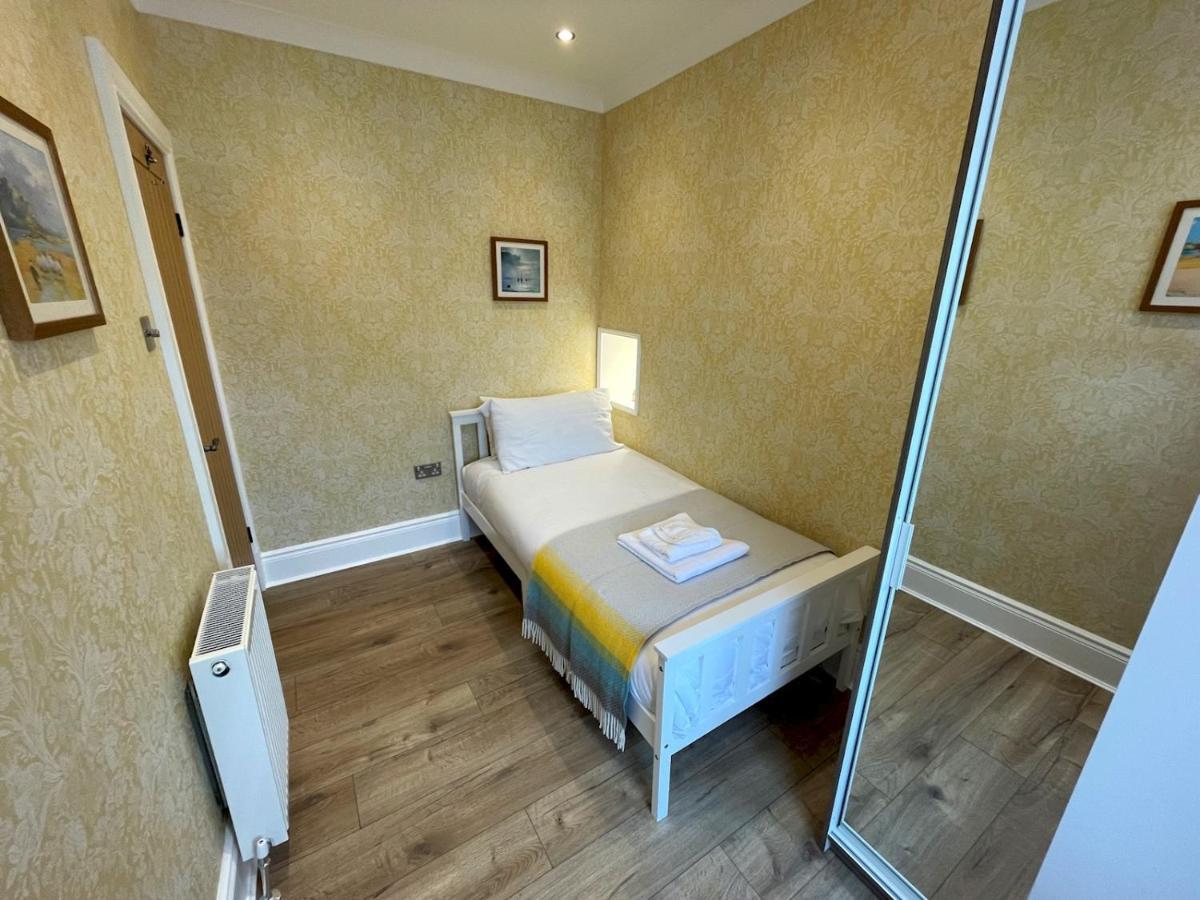 Pass The Keys Beautifully Presented 3Br Luxury Apartment Kirkcudbright Buitenkant foto