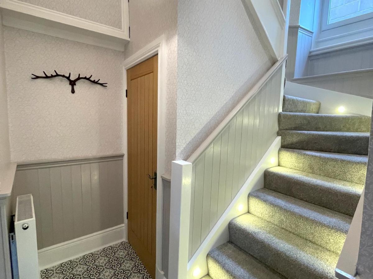 Pass The Keys Beautifully Presented 3Br Luxury Apartment Kirkcudbright Buitenkant foto