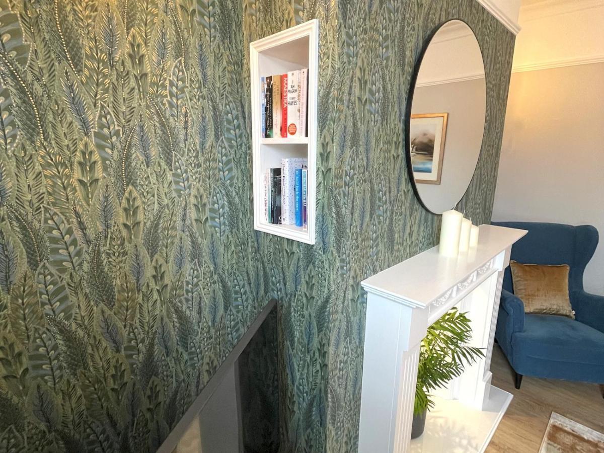 Pass The Keys Beautifully Presented 3Br Luxury Apartment Kirkcudbright Buitenkant foto